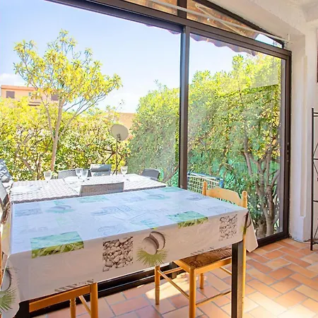 Les Tulipes Apartment Carqueiranne Exterior photo